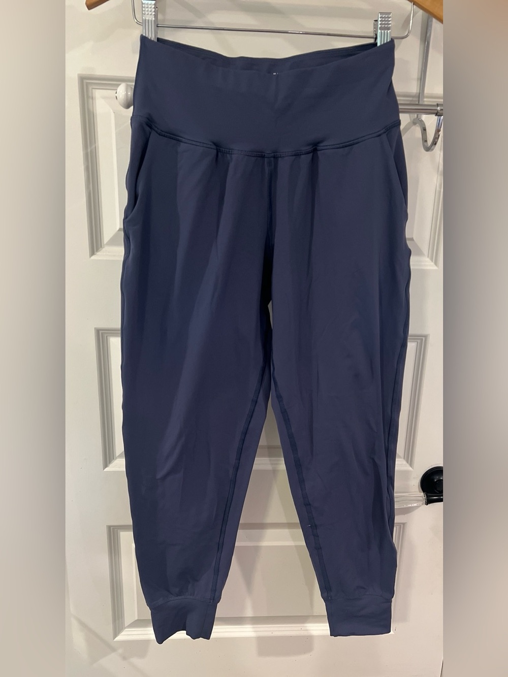 Women’s Under Armour Joggers Size S/M